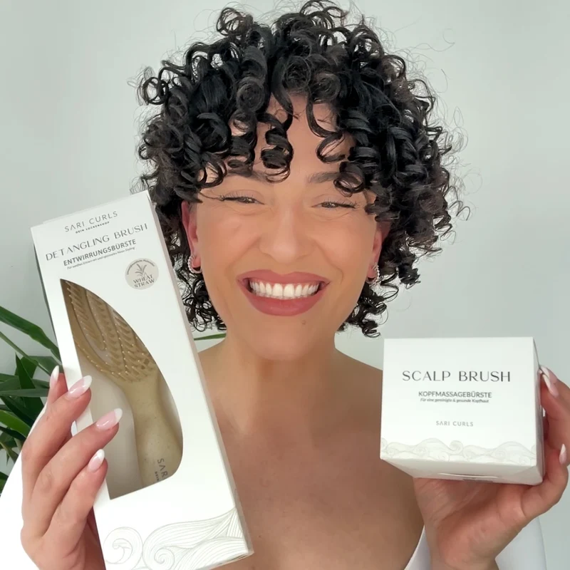 SARI CURLS | Scalp & Detangle Brush Set
