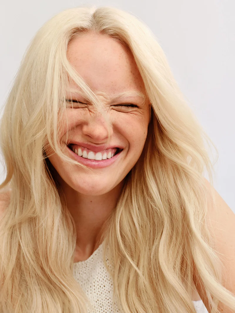 18" Effortless Tape-Ins Natural Red (45g)