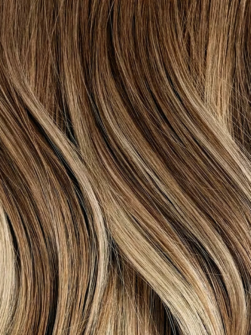 22" Effortless Tape-Ins Chestnut Blonde Balayage (50g)