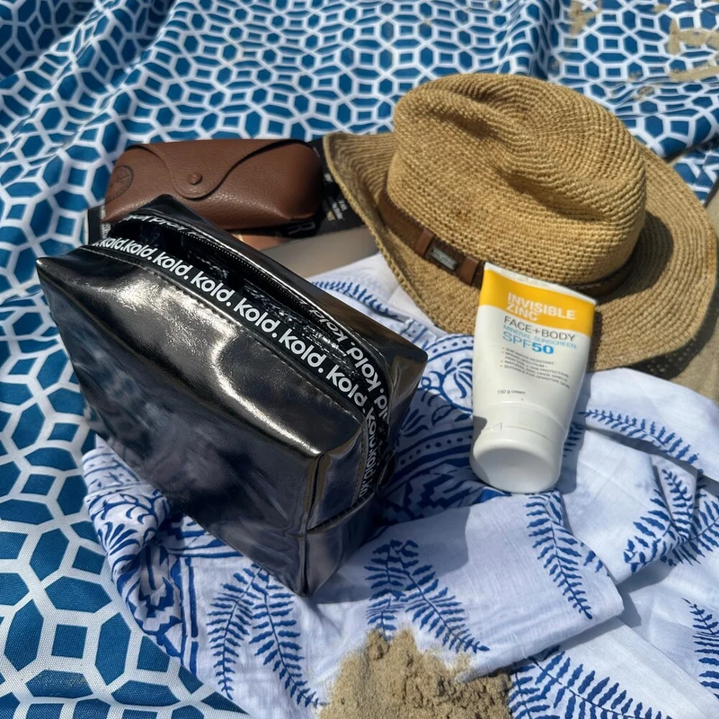 Midi Insulated Makeup Bag Chrome