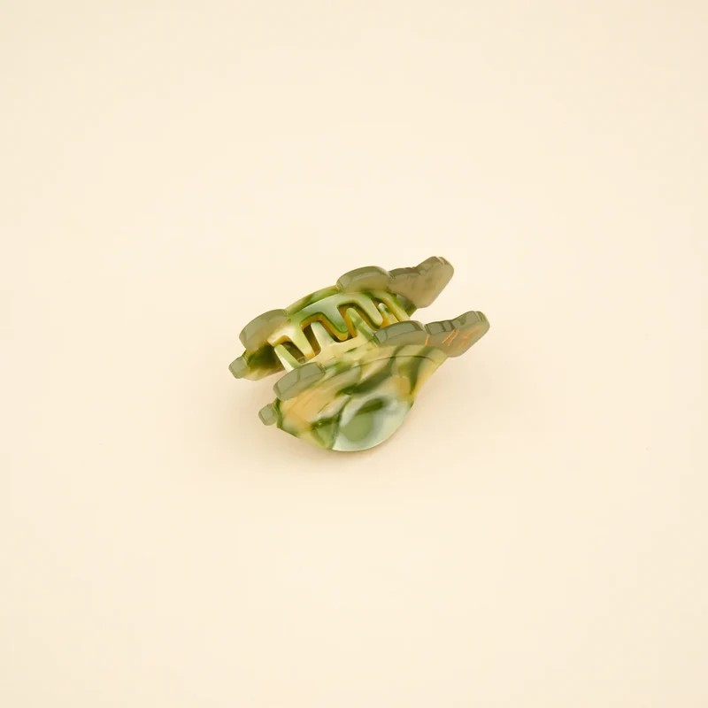 Turtle Mini Hair Claw