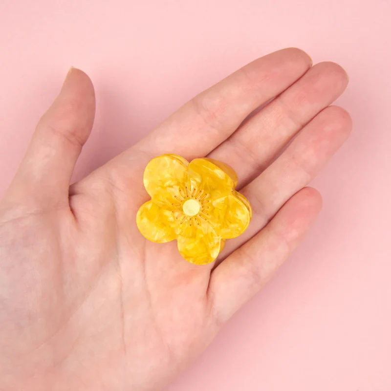 Buttercup Mini Hair Claw