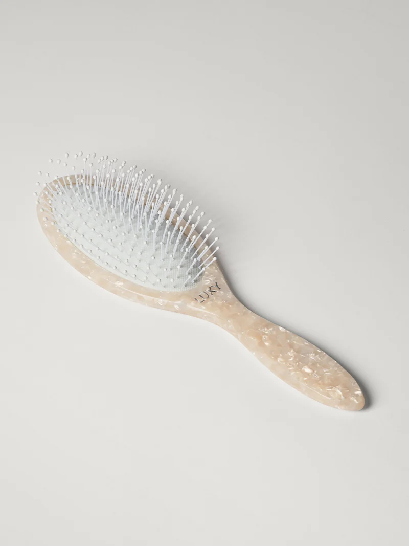 Luxy Detangling Wet Hairbrush