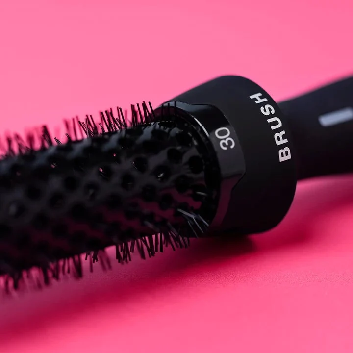 Evryday BRUSH 30 mm - Wärmebürste inkl. hitzebeständigem Handschuh