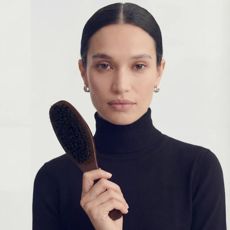 Signature Smoothing Hairbrush