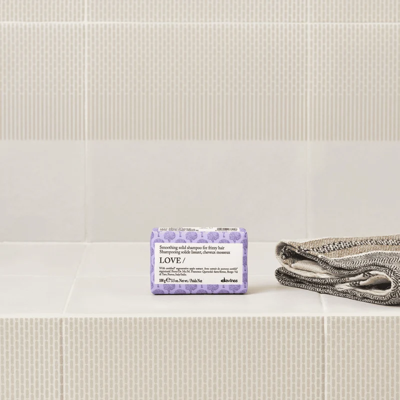Davines LOVE SMOOTHING Shampoo Bar 100gr