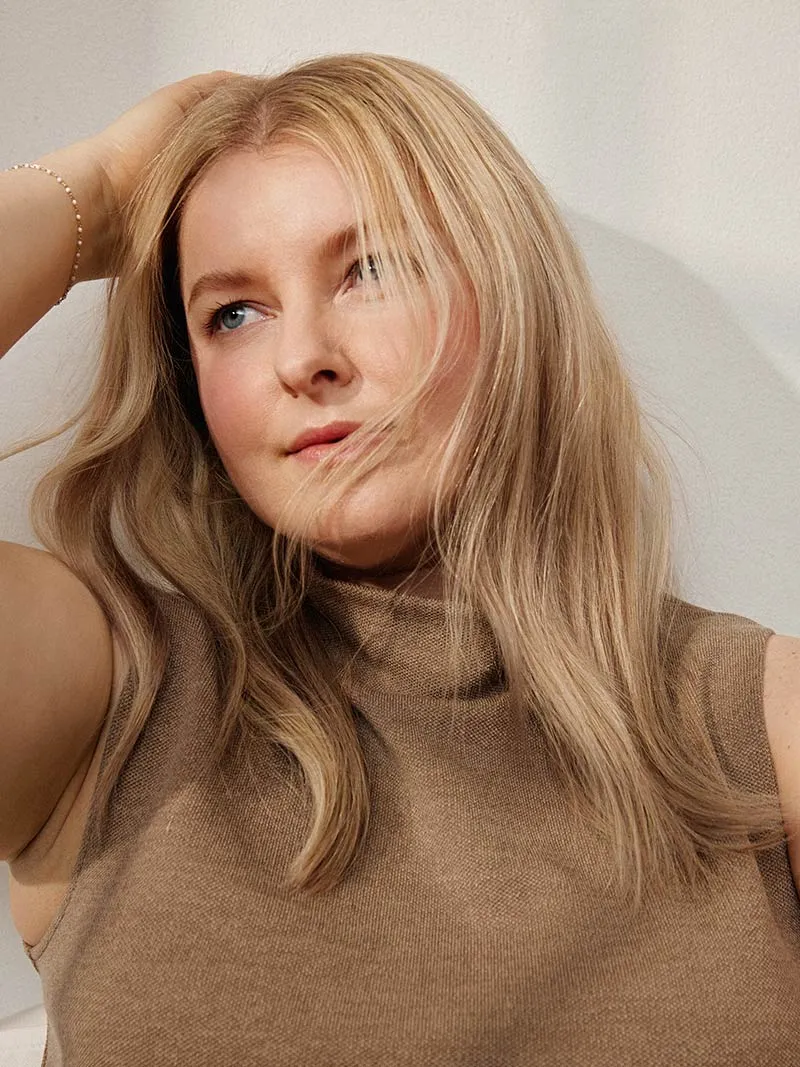 12" Dimensional Beige Blonde Scalp Hair Fill-Ins (30g)