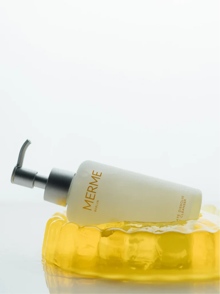 Delicate Dissolve Face Cleanser 200 ml