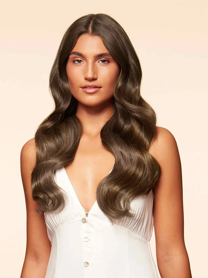 20" Classic Neutral Brown Clip-Ins (220g)