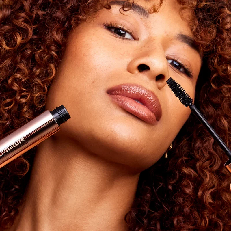 Absolute Volumising Mascara 02 Brown