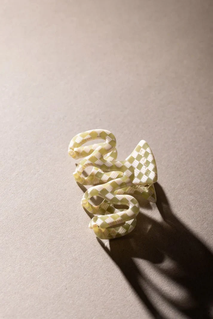 Wave Basil