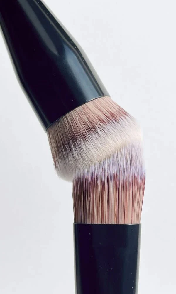Foundation Blender Brush 02