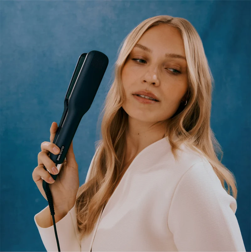 The Contouring Wide Iron