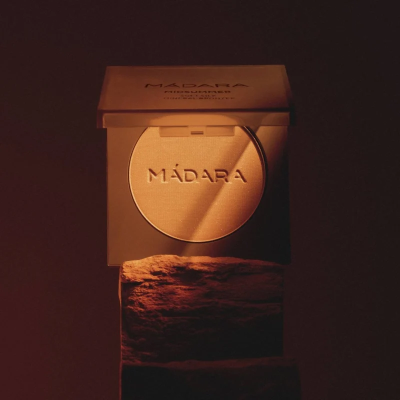 Midsummer Soft Silk Mineral Bronzer 9 g
