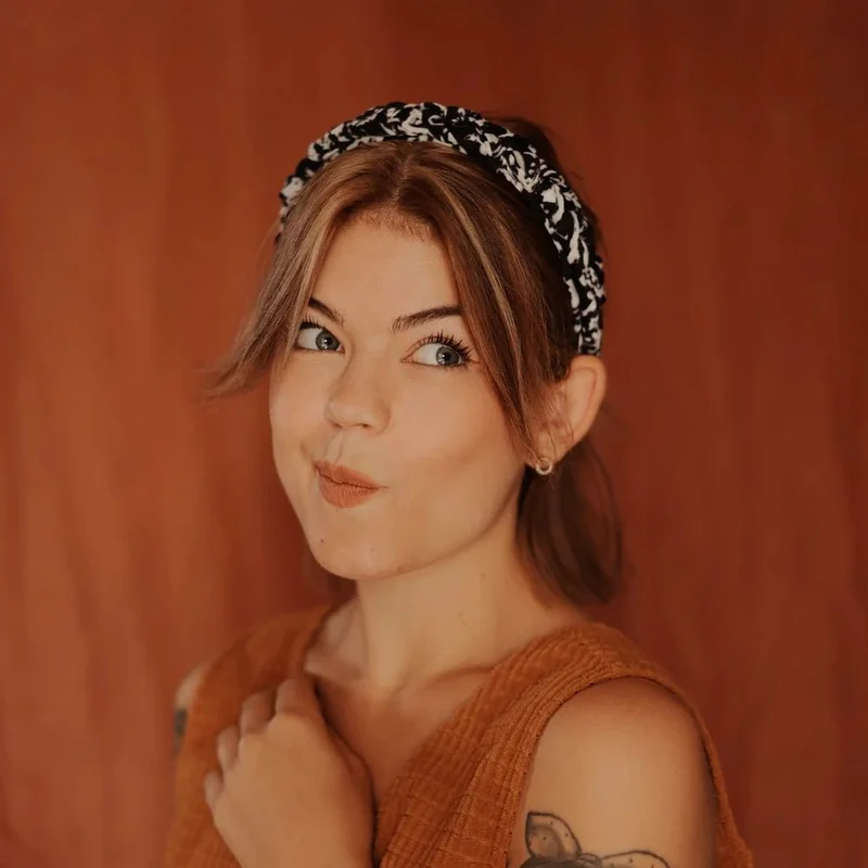 Elisabeth Oriental Schwarz Weiß