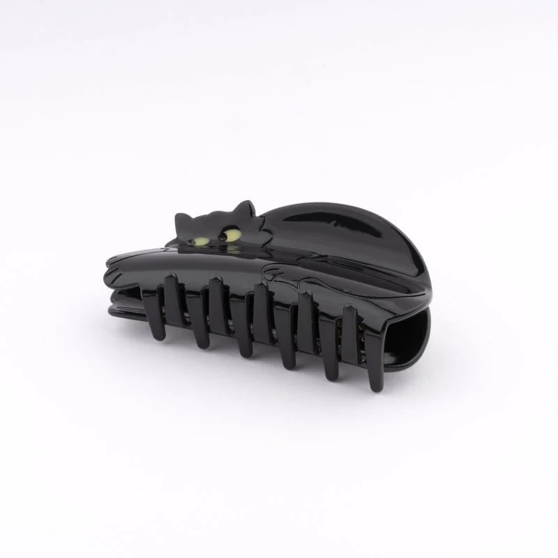 Black Cat Hair Claw