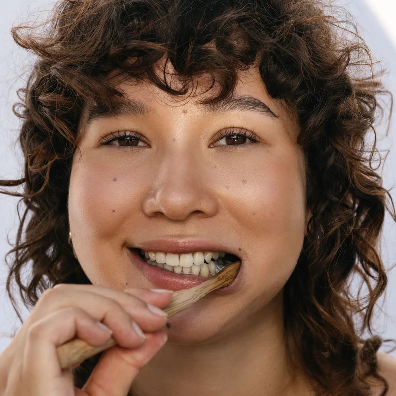 Tooth Tabs 001 | Cleanse + Whiten