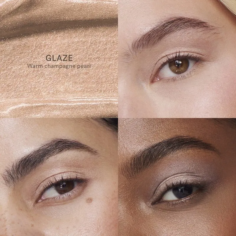 Liquid Powder Eye Tint