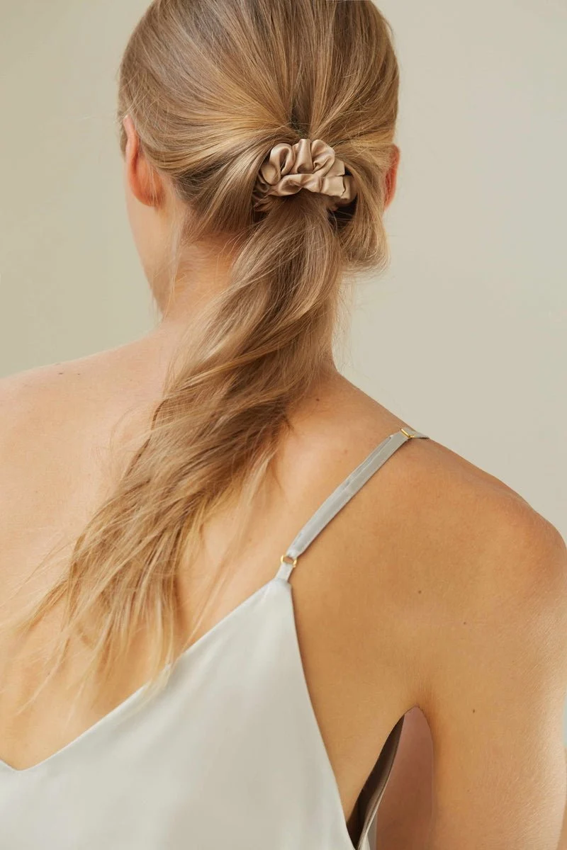 Silk Scrunchie French Beige
