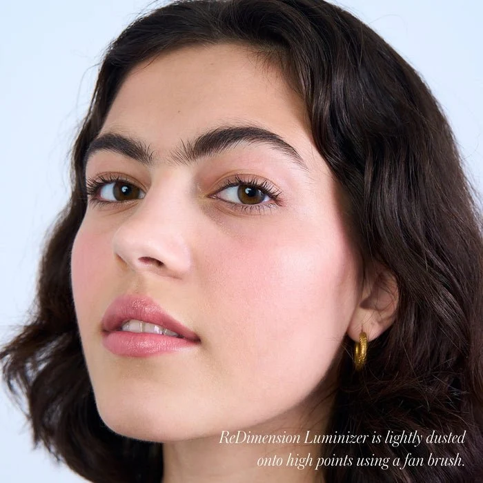 Re Dimension Hydra Dew Luminizer 7 g