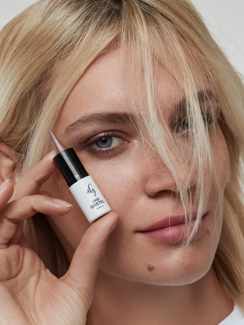 Luk Cream Eye Stick 2 g