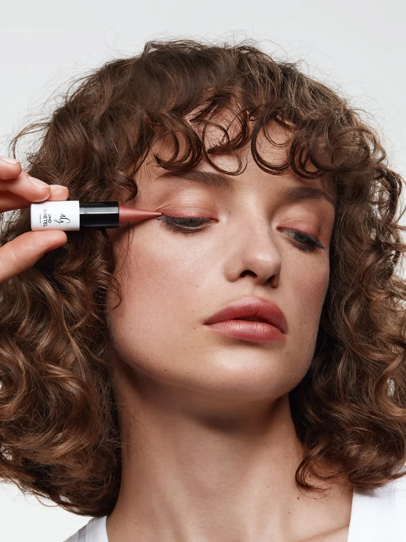 Luk Cream Eye Stick 2 g