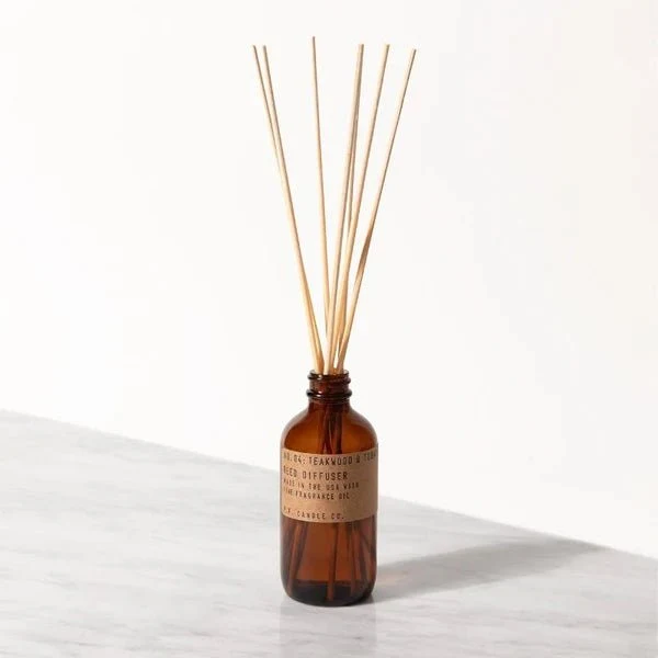 No. 04 Teakwood & Tobacco Reed Diffuser 103 ml