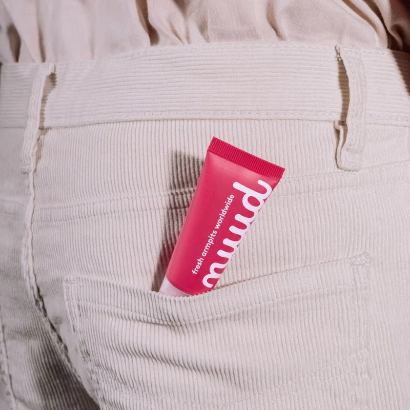 The Carefree Deodorant Black