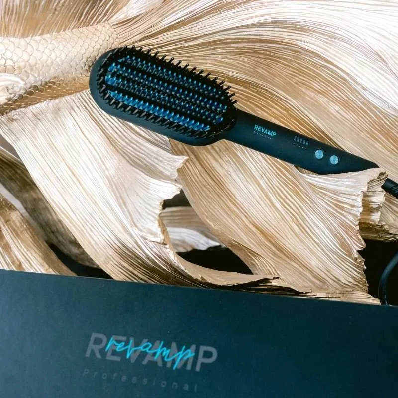 Revamp Progloss Deepform Pinsel