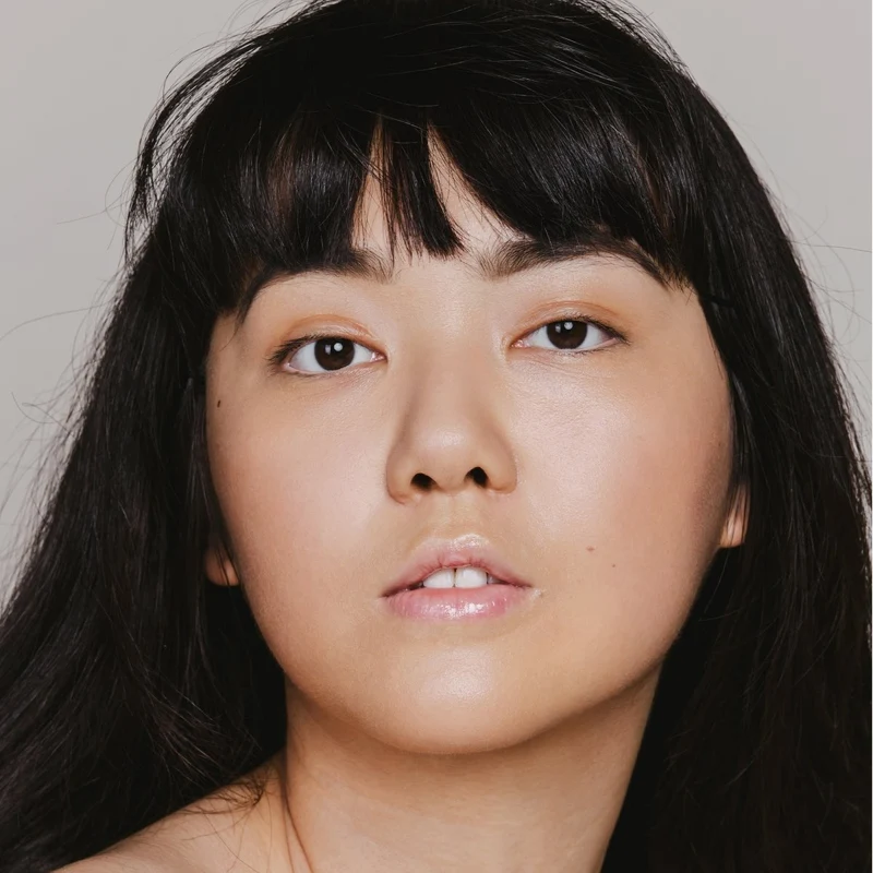Skin Equal Soft Glow Foundation SPF20 30 ml