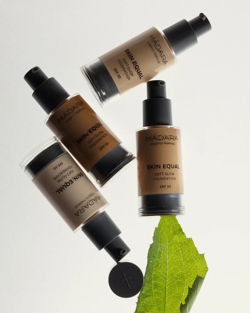 Skin Equal Soft Glow Foundation SPF20 30 ml
