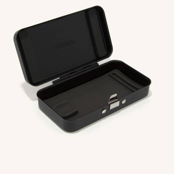 The Twig Travel Case