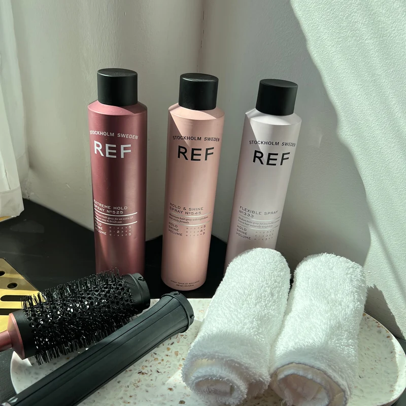 REF Halt & Glanz Spray