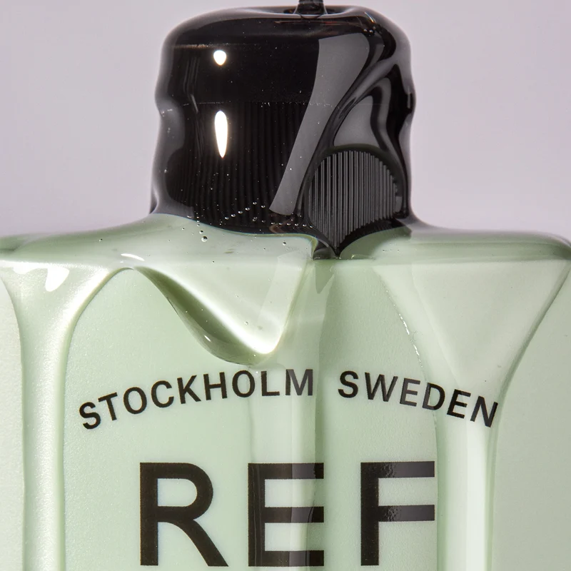 REF Shampoo für schwereloses Volumen