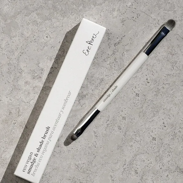 Eco Vegan Smudge and Shade Brush