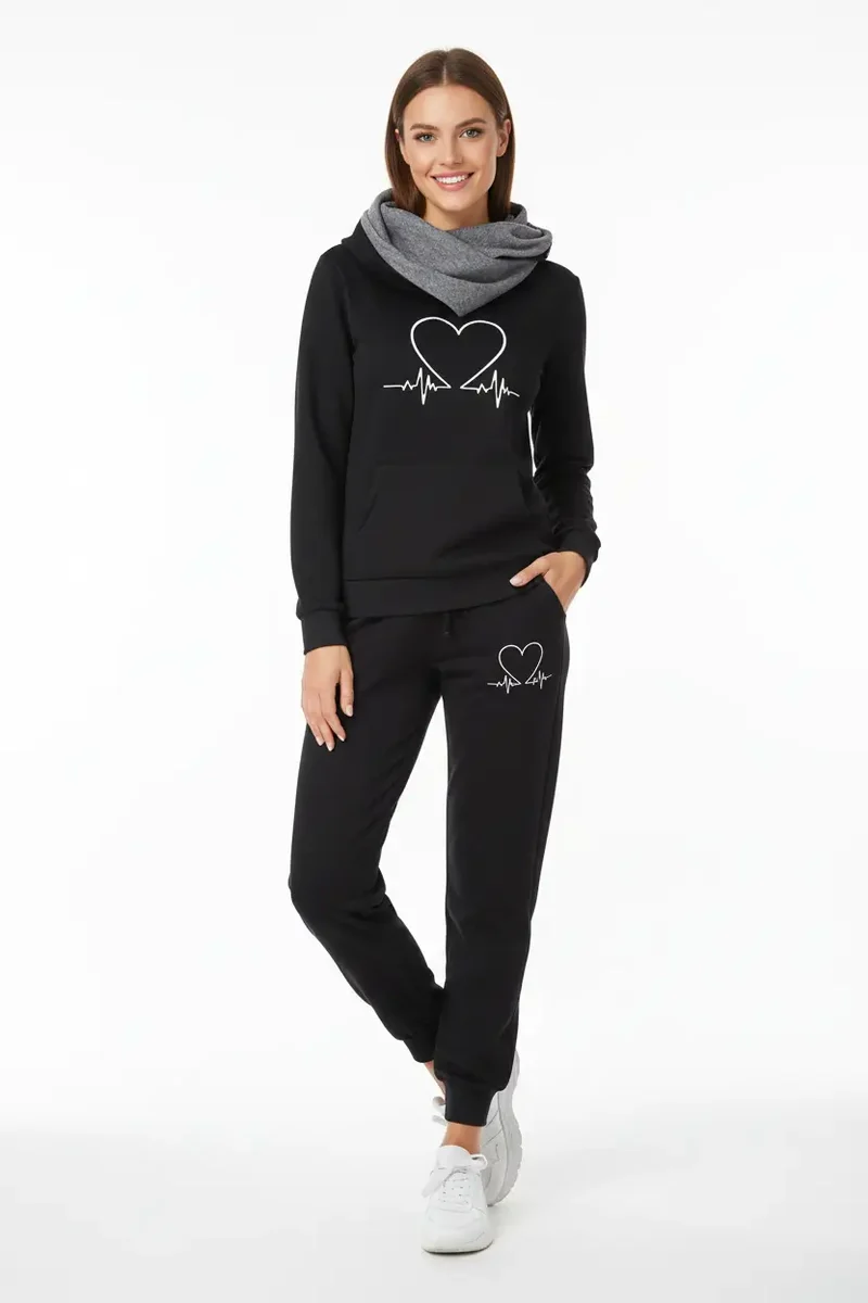 Love Heart Printed Women's Sports Suit Hooded Top & Pants