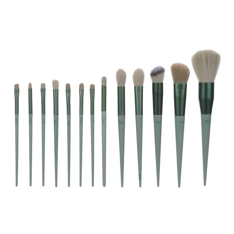 Soft Makeup Brushes - 13-Piece Set for Face, Eyes, Lips