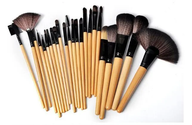 24-Piece Makeup Brush Set with Travel Pouch